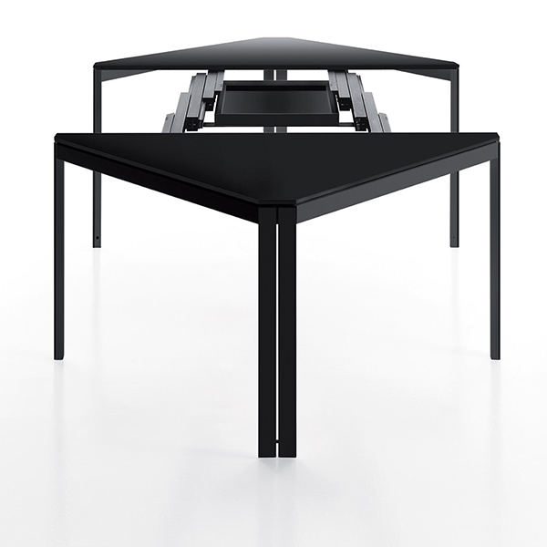 Diesis Extendable Square Table