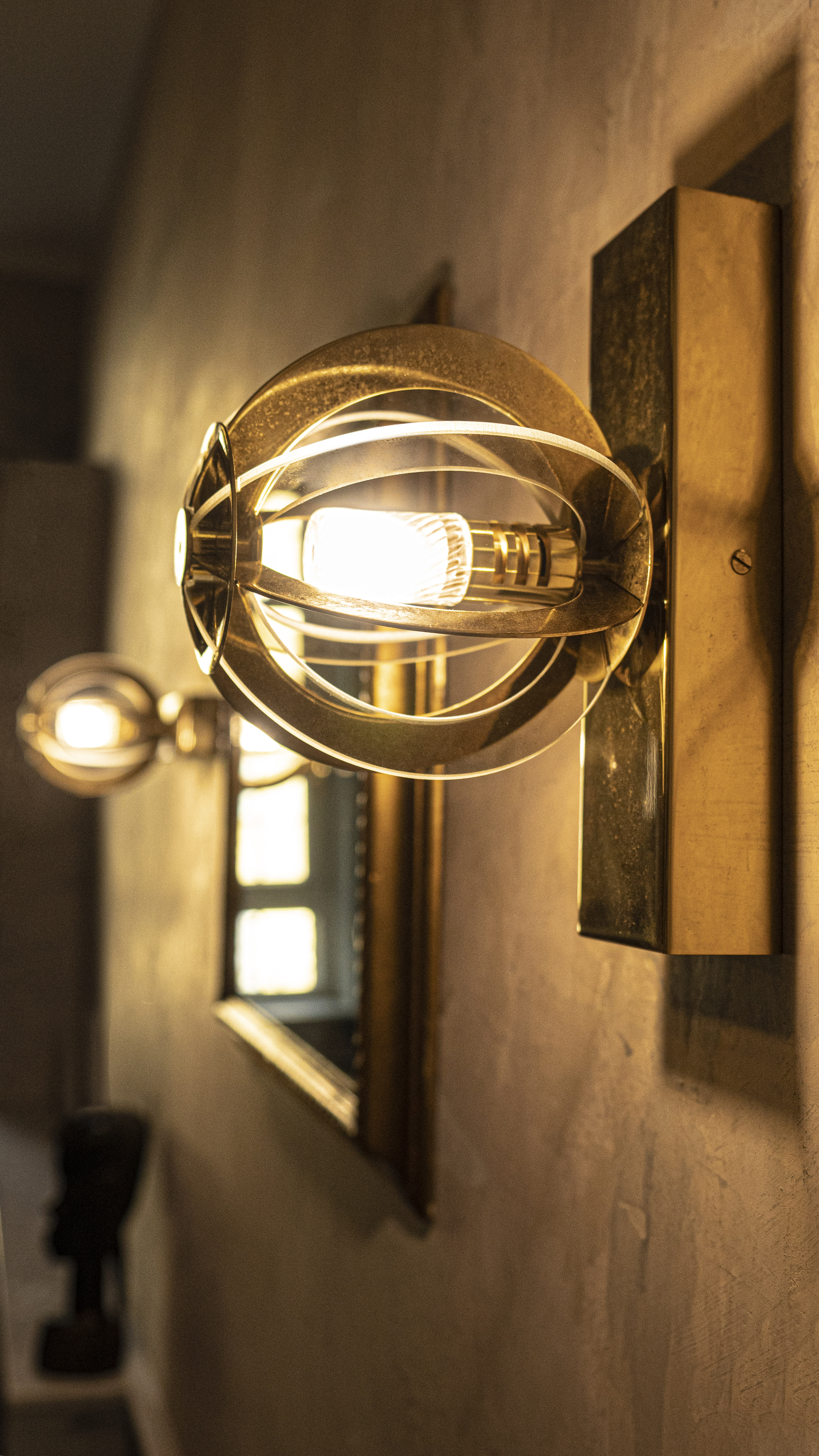 Kepler K15W Wall Lamp